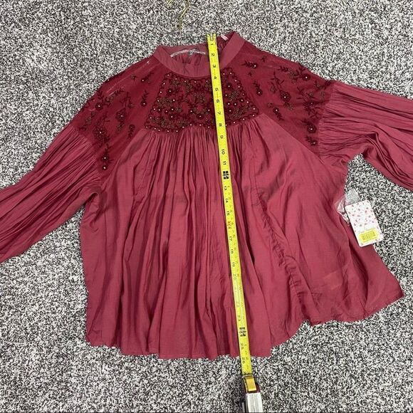 FREE PEOPLE- NWT STYLE OB651956 - MULBERRY COLOR SEMI-SHEER PLEATED CROP TOP B6 - Picture 7 of 11